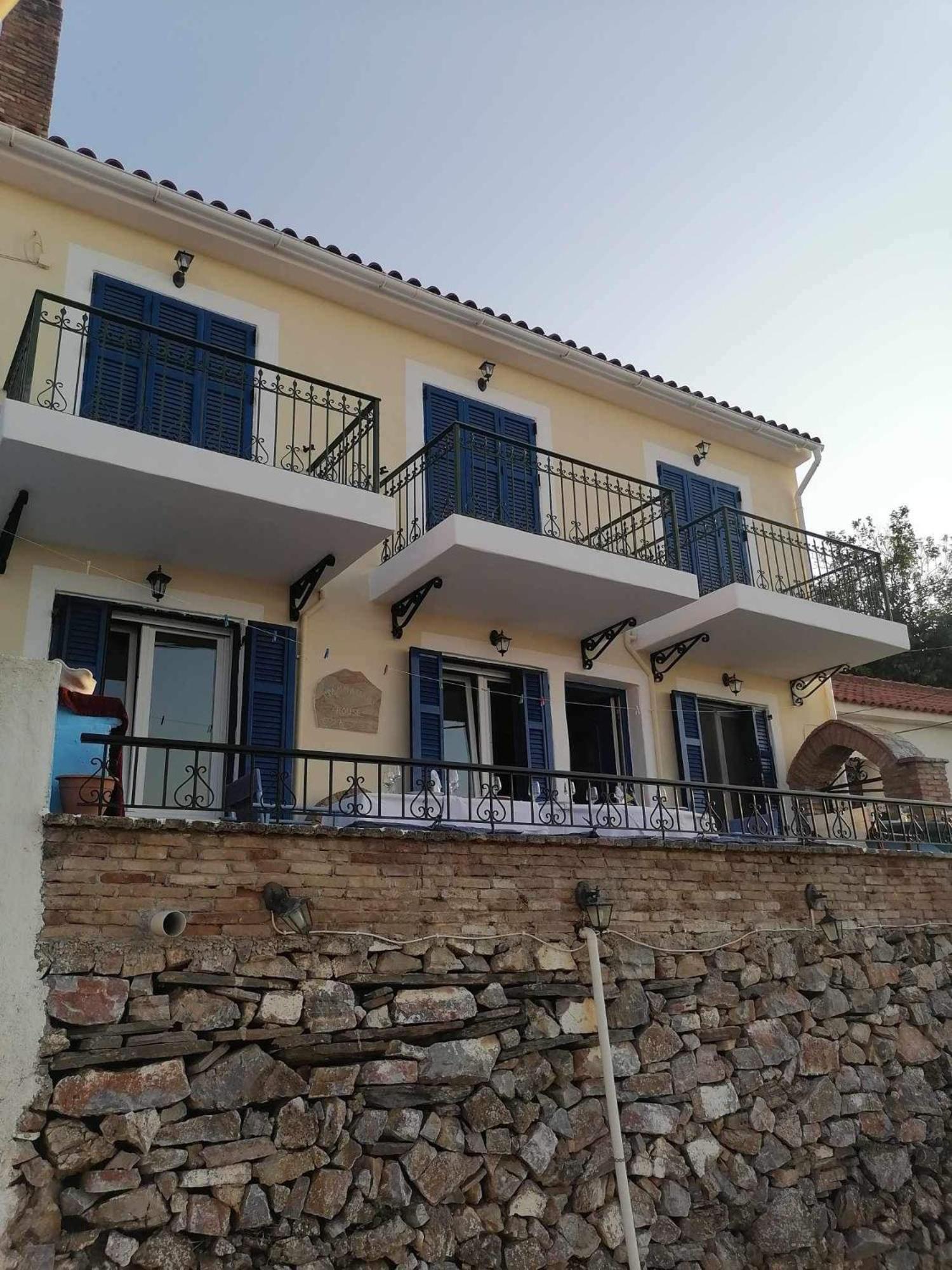 מלון Vourliotes Grammatikis House מראה חיצוני תמונה